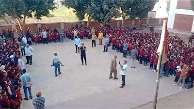 بعد توجيهات الوزير، انتظام العملية التعليمية بمدرسة تونة الجبل (فيديو)