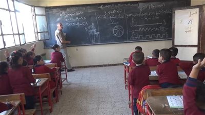 حل أزمة عجز المعلمين بمدرسة تونة الجبل، وأولياء الأمور يشكرون وزير التعليم