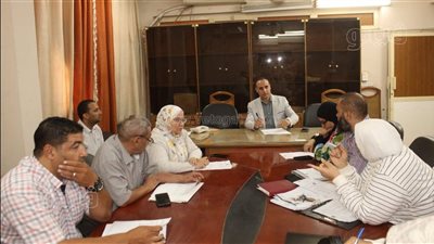 صحة بني سويف تبحث دعم منظومة التخلص من النفايات الطبية الخطرة