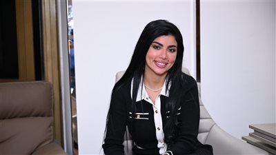 كارولين عزمي: اشتغلت في عيادة تجميل بـ 850 جنيه وفي حضانة بـ 650