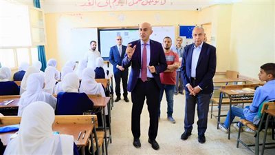 قرار عاجل من التعليم بشأن امتحان اللغة الإنجليزية للصف الثالث الثانوي للطلاب الباقين للإعادة