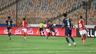 مدرب الأهلي يوجه رسالة لـ حسين الشحات بعد استبعاده من التشكيل الأساسي أمام الزمالك (فيديو)