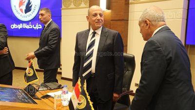 بعد اعتذار الشيحي.. الفريق محمد عباس حلمي رئيسا لحزب حماة الوطن خلفا لهريدي (فيديو وصور)