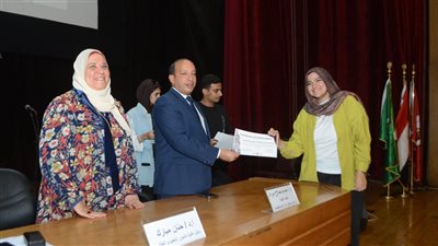 عميد قصر العيني: دعمنا للأنشطة الطلابية لا يقل عن المسار الأكاديمي