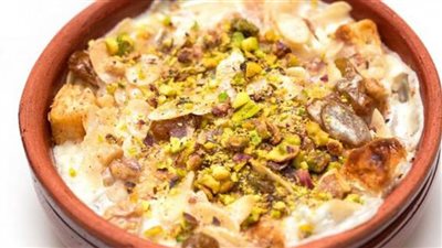 طريقة عمل أم على بالكرواسون، فى خطوات بسيطة 