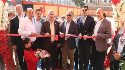 محافظ الشرقية يفتتح مدرستين بإدارتى ههيا وأبو كبير    