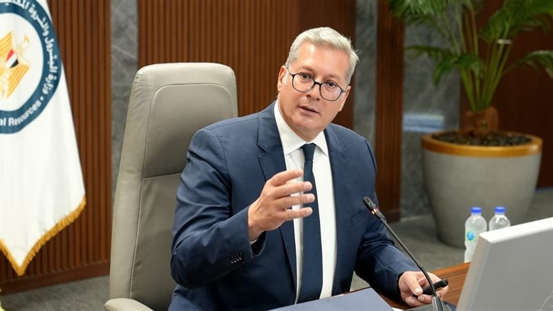 وزير البترول، فيتو