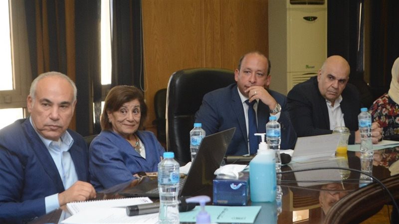 اجتماع لجنة وقف الدكتور
