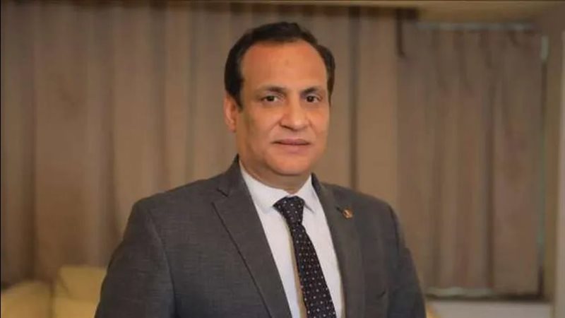 الدكتور صلاح هاشم،فيتو