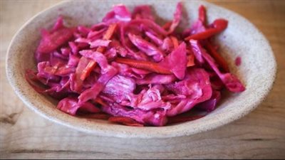 مخلل الكرنب يعزز صحة الجهاز الهضمي والقلب ويقوي المناعة 