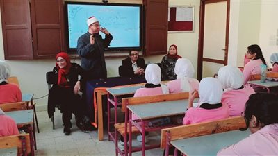 تصحيح المفاهيم الخاطئة ومجابهة التطرف الفكرى، سلسلة ندوات تثقيفية لطلاب الوادي الجديد