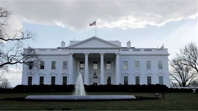 البيت الأبيض: 4 مليارات دولار خسائر الإغلاق الحكومي حتى الآن