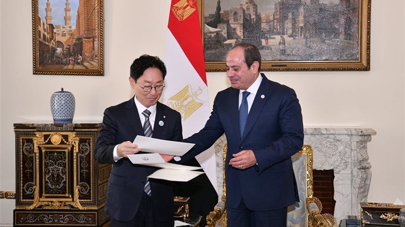  السيسي يستقبل المبعوث