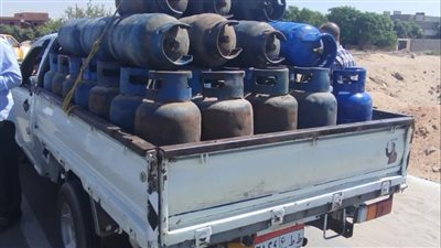 ضبط سيارة محملة بـ 50 أسطوانة بوتاجاز قبل تهريبها للسوق السوداء بالإسماعيلية 