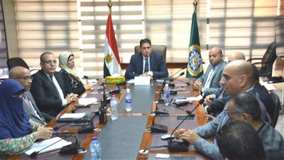 نائب محافظ الدقهلية يناقش سبل دعم خطط التحول الرقمي بالمراكز التكنولوجية