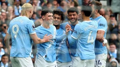 مانشستر سيتي يتقدم على ليدز يونايتد بهدفين دون رد في الشوط الأول