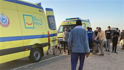 إصابة 12 عاملا إثر انقلاب ميكروباص بالمنيا الجديدة