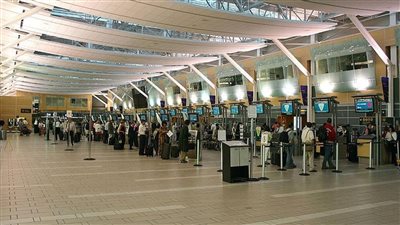 الحكومة الكندية تحذر مواطنيها من السفر للولايات المتحدة لهذا السبب