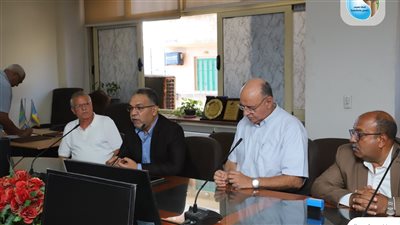 تعاون بين صرف الإسكندرية والخدمات البيئية لتنفيذ مشروعات معالجة الـ