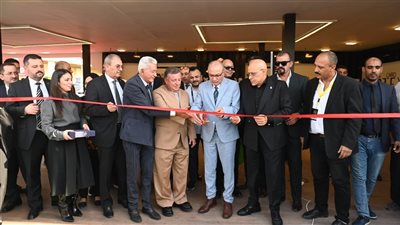 سفير تركيا يفتتح معرض 