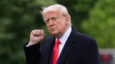 ترامب يغادر شرم الشيخ متجها إلى واشنطن 