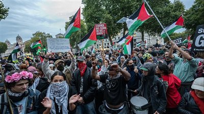 بعد هجوم مانشستر، الداخلية البريطانية تدعو المتظاهرين المؤيدين لفلسطين إلى إلغاء المظاهرات