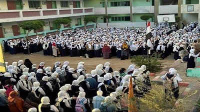 الطلاب حضروا والمعلمون غابوا، محافظ الشرقية يحيل 52 شخصا للتحقيق