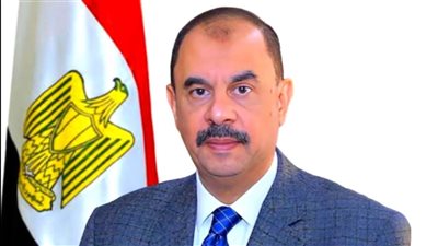 محافظ سوهاج يحذر المواطنين بأراضي طرح النهر من فيضان النيل