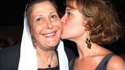 منة شلبي تغيب عن المؤتمر الصحفي لفيلم هيبتا 2 والسبب والدتها 