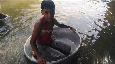 بالطشت والسباحة، أطفال 