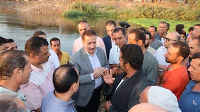 محافظ المنوفية يتفقد المواقع المتضررة من ارتفاع منسوب المياه في النيل