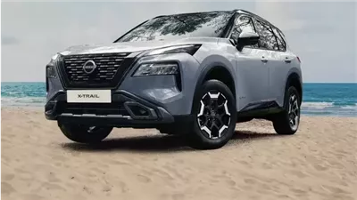 مقارنة بين أسعار سيارات نيسان الكهربائية قبل وبعد التخفيضات 