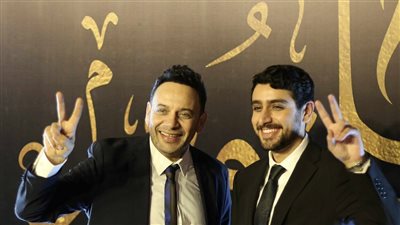 هل يدعم القضية الفلسطينية؟.. مصطفى قمر يثير الجدل في العرض الخاص لمسرحية أم كلثوم 