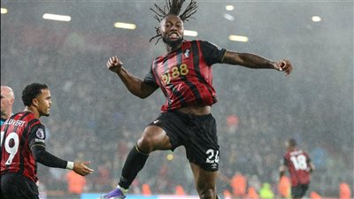 سيمنيو يقود بورنموث للفوز على فولهام بثلاثية في الدوري الإنجليزي