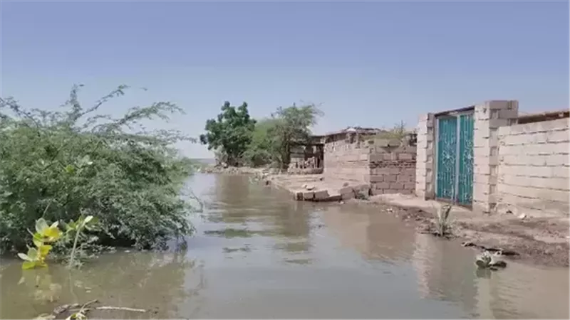 فيضانات 