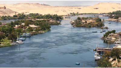 هل تتكرر كارثة المنوفية؟.. رئيس مدينة دسوق وشيخ الصيادين يرصدان آخر تطورات منسوب النيل