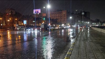 بداية مقلقة، أمطار غزيرة تفاجئ الإسكندرية في أولى نوات الشتاء (فيديو وصور)