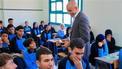 قرارات وزير التعليم لمتابعة انتظام الدراسة وتطبيق معايير الجودة بالمدارس (إنفوجراف)