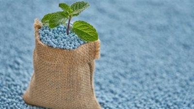 انخفاض غير متوقع في النترات العادي، أسعار الأسمدة اليوم بالأسواق