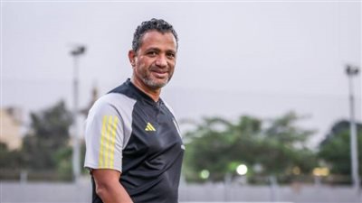 بعد تعيينه مدربا للمقاولون، كشف حساب سامي قمصان عندما كان الرجل الأول في الأهلي
