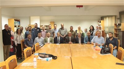 طب أسيوط تجري المقابلات الشخصية للمتقدمين لدبلومة تقنيات الإخصاب المساعد