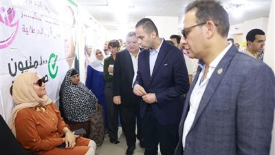نائب وزير الصحة يتفقد وحدة البدالة الصحية ويوجه بالتحقيق مع المتغيبين