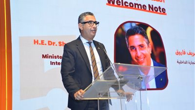 وزير التموين يعلن تنفيذ مشروع المستودعات الاستراتيجية لتأمين مخزون السلع الأساسية