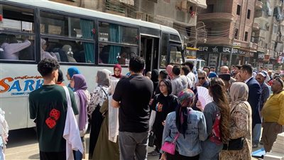 محافظ الدقهلية يوجه بالتدخل الفوري لإنهاء أزمة التكدس بمحطة سرفيس بالمنصورة