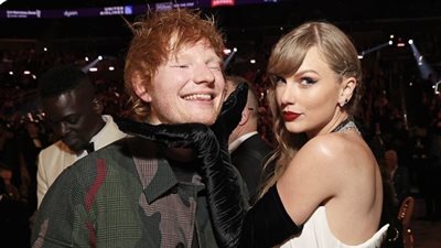  تايلور سويفت عن غناء إد شيران في حفل زفافها: من الصعب منعه