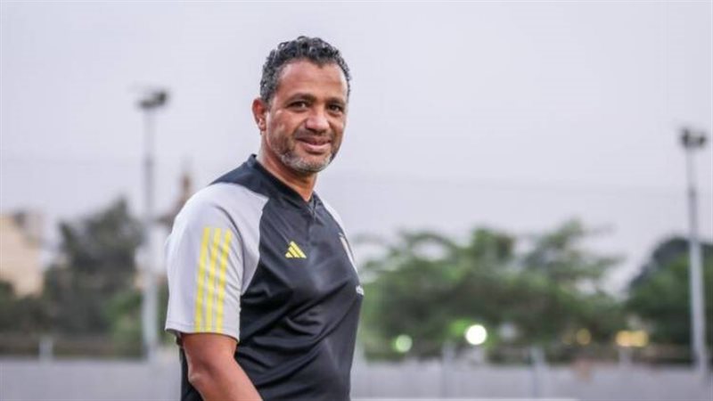 سامي قمصان مدرب الأهلي