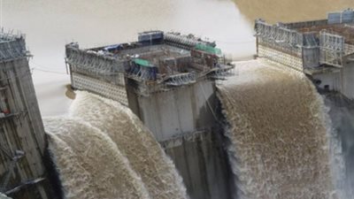 عباس شراقي يكشف خطأ جسيما في سد النهضة الإثيوبي (فيديو)