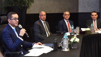 وزير الاستثمار: تعزيز التعاون وتحقيق التوازن في الميزان التجاري بين مصر والسعودية 