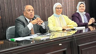 آداب بنها تنظم ندوة عن الإعلام ونصر أكتوبر