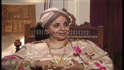 مصر لا تعترف بالهزيمة وأكتوبر أعاد للأرض عرضها وشرفها، نعمات أحمد فؤاد تكتب عن ملحمة البطولة 